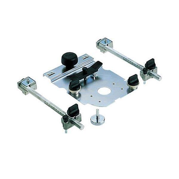 Hole drilling set